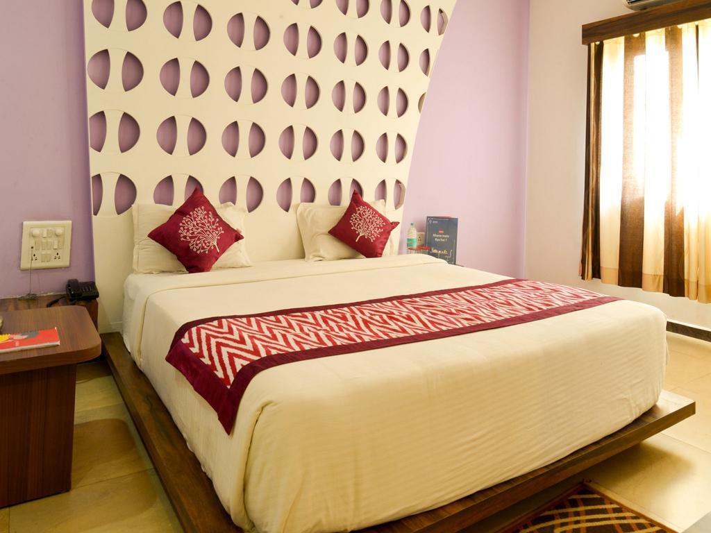 Oyo 4316 Hotel Sai Empire Shirdi Extérieur photo